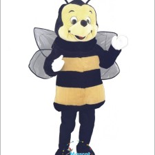 Sheep Mascot Costumes in Education: Teaching Tools or Distraction? 