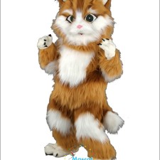 How Character Mascot Costumes Contribute to Social Media Virality 