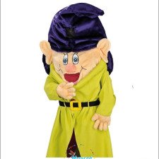 Testimonials from People Who Wore Panda Mascot Costumes to Promote Their Businesses 