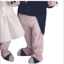 The Impact of Cobra Mascot Costumes on Team Morale 