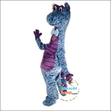 Technology Meets Tradition: Modern Twists on Butterfly Mascot Costumes 