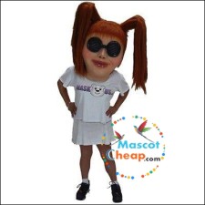 Chipmunk Mascot Costumes vs. Traditional Cartoon Costumes: What’s Better? 