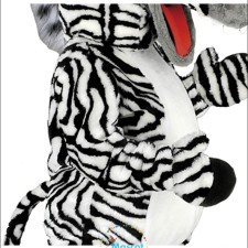 Accessorizing Your Bulldog Mascot Costume: Must-Have Extras 